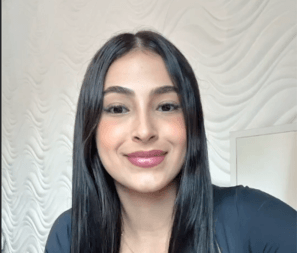 Foto de perfil de Ana, cliente Follow Turbo